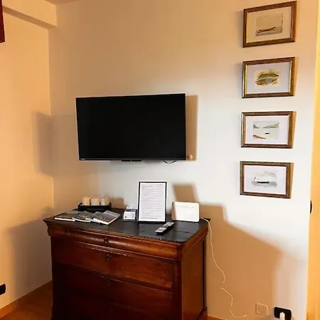 Andrea's View House - Bellagio